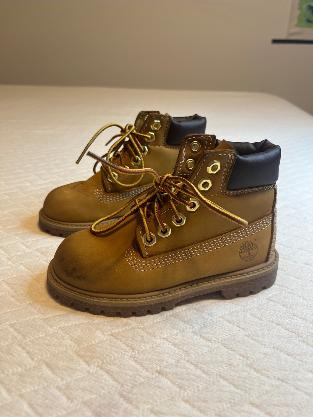Timberland Kids Tan & Brown Leather Ankle Boots, hiking boots, kids 9M